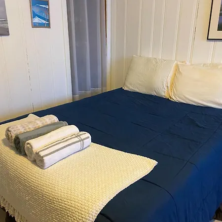 North Beach Motel Hampton Room photo